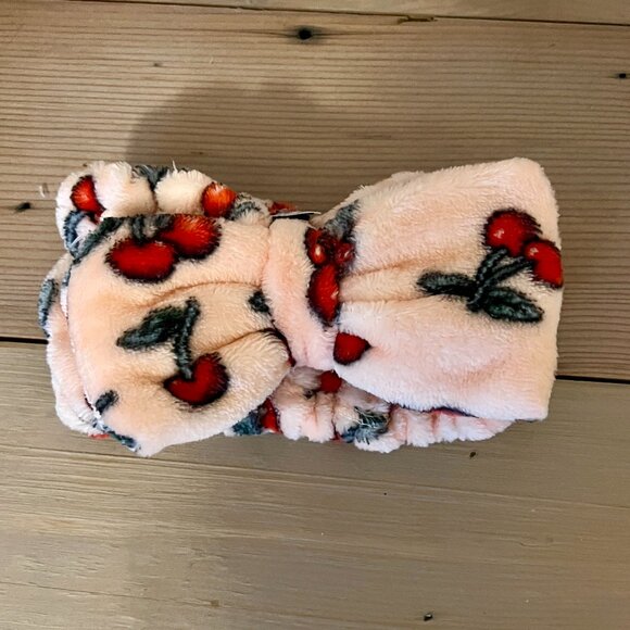 Bundle of 2 Cherry Makeup Headbands, NEW - Picture 4 of 4